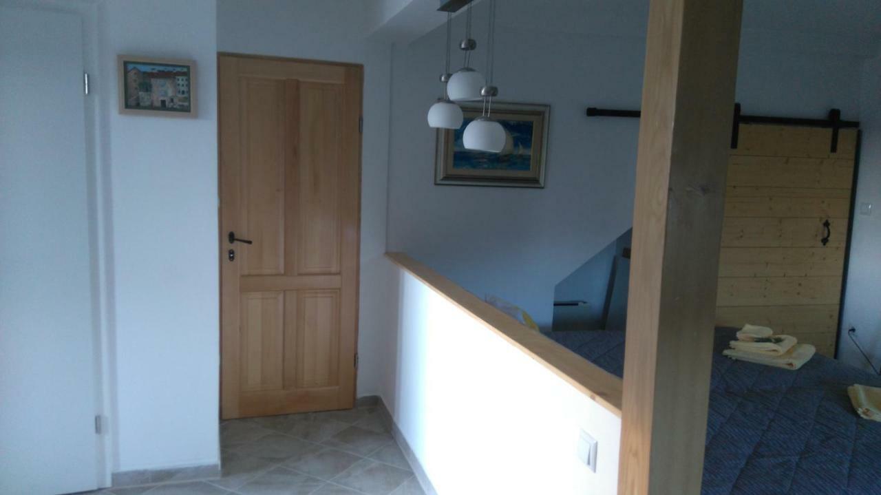 Studio Apartmani Sverko プナト エクステリア 写真